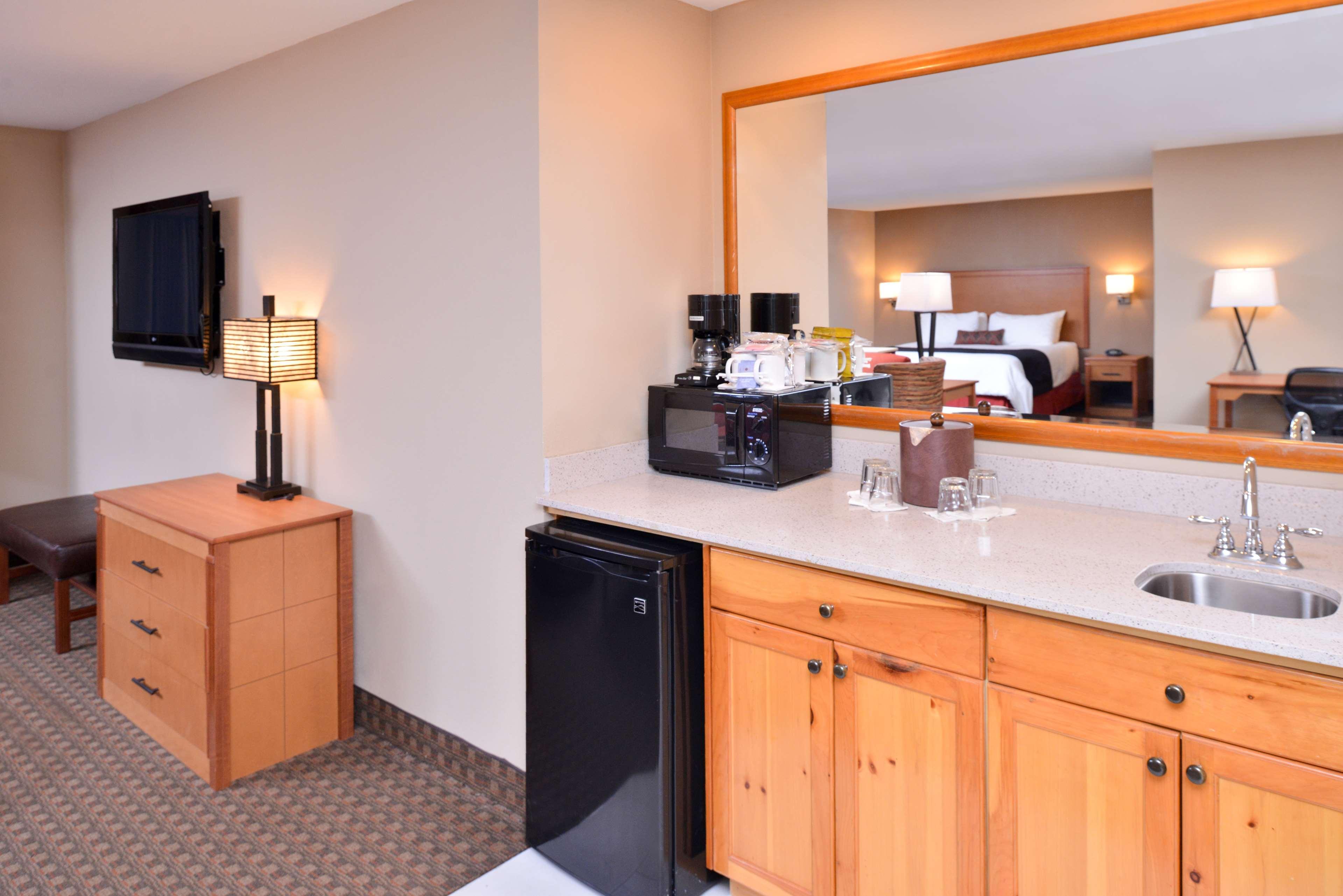Best Western Plus Olympic Inn Klamath Falls Extérieur photo