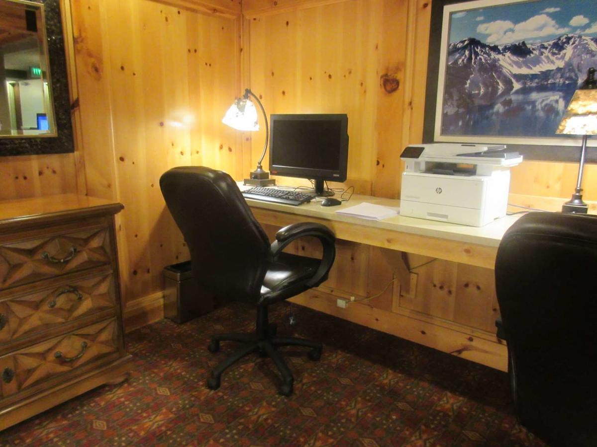 Best Western Plus Olympic Inn Klamath Falls Extérieur photo